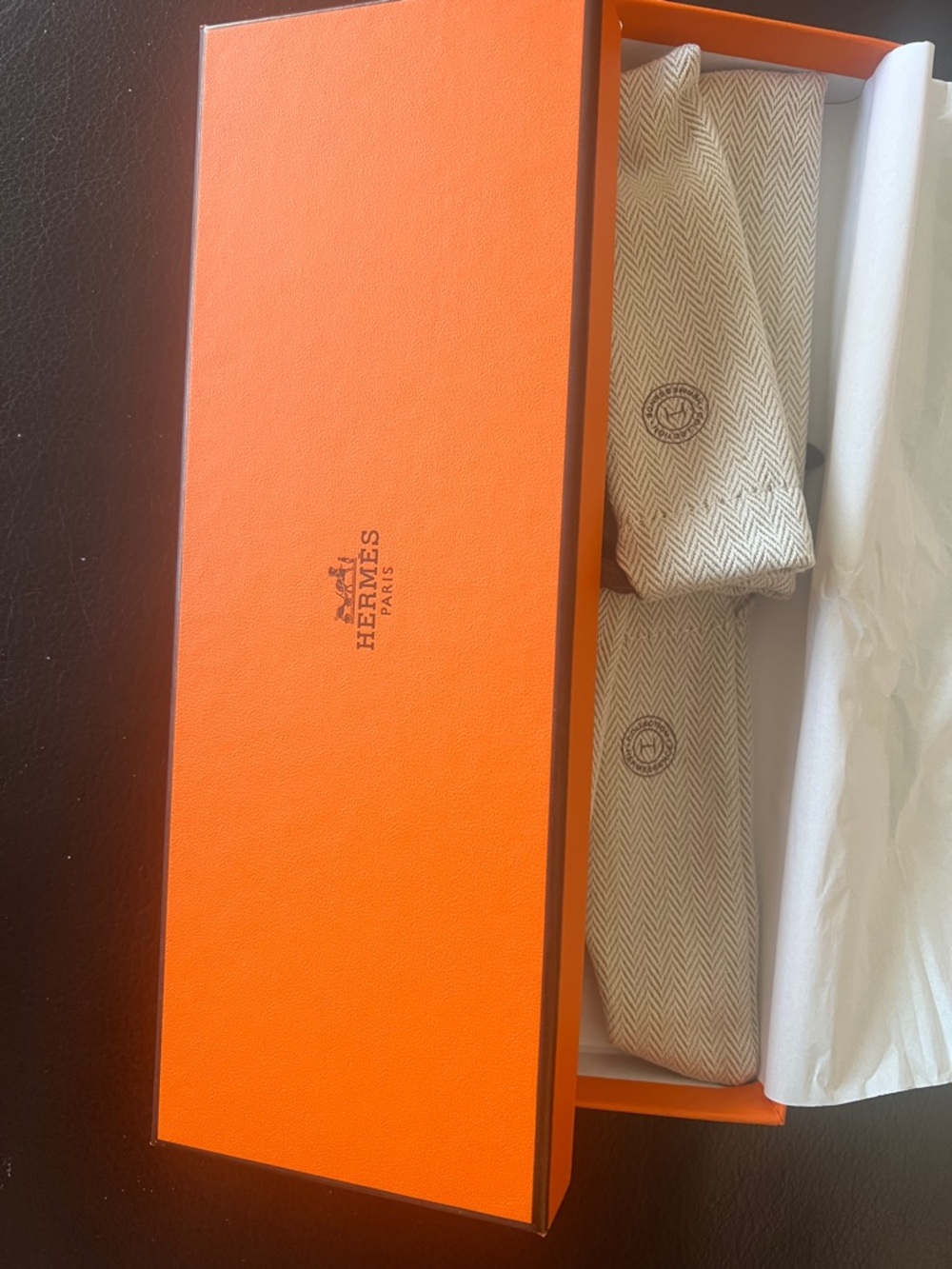 Hermès Orange Box with Beige Herringbone Dust Bags - Picture 2 of 6